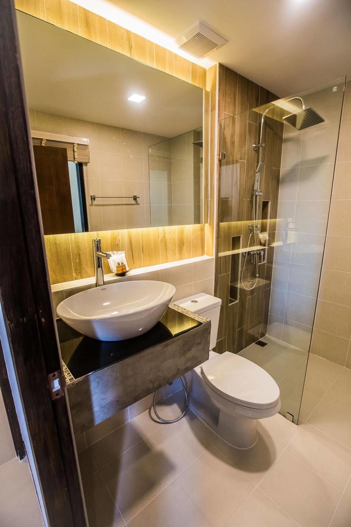 C Hotel Boutique And Comfort Чіангмай Екстер'єр фото